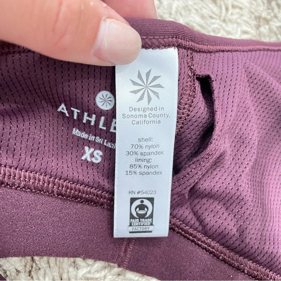 Athleta Stealth Strappy Sports Bra Maroon XS - Picture 7 of 7
